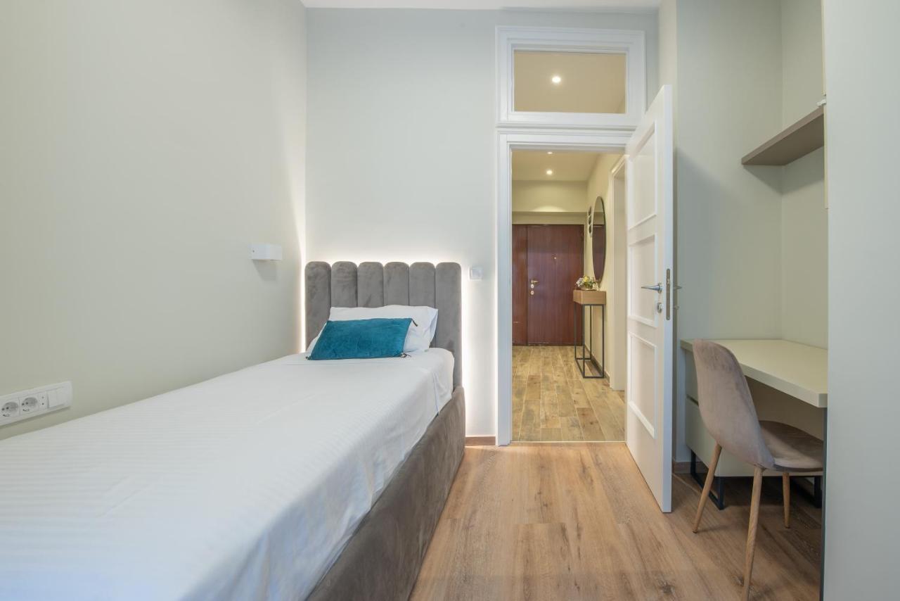 Sasha Di Cattaro - Old Town Lux Apartment Buitenkant foto